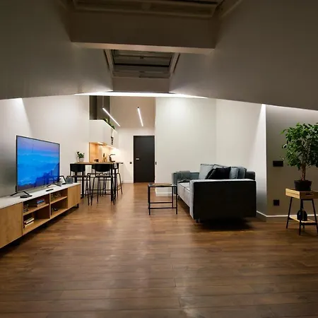 アパート Last Floor Two Level With Fantastic View *